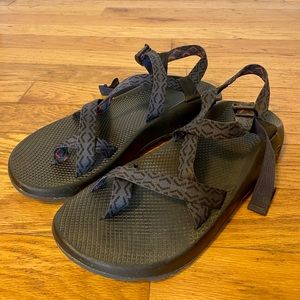 Men’s Chacos size 13